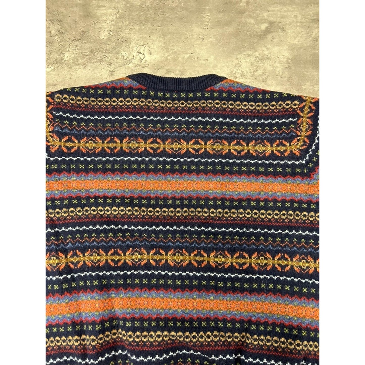 Vintage L.L. Bean Abstract Striped 100% Wool Pullover Knit Sweater Size Medium