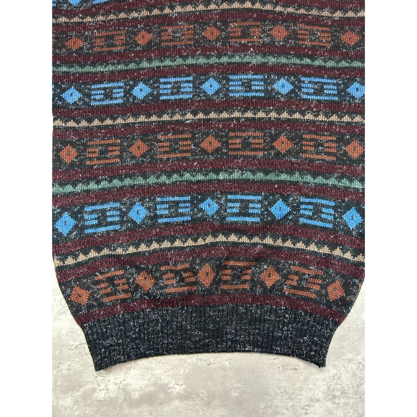 Vintage 80s/90s Kennington Abstract Striped Pullover Knit Sweater Size Large