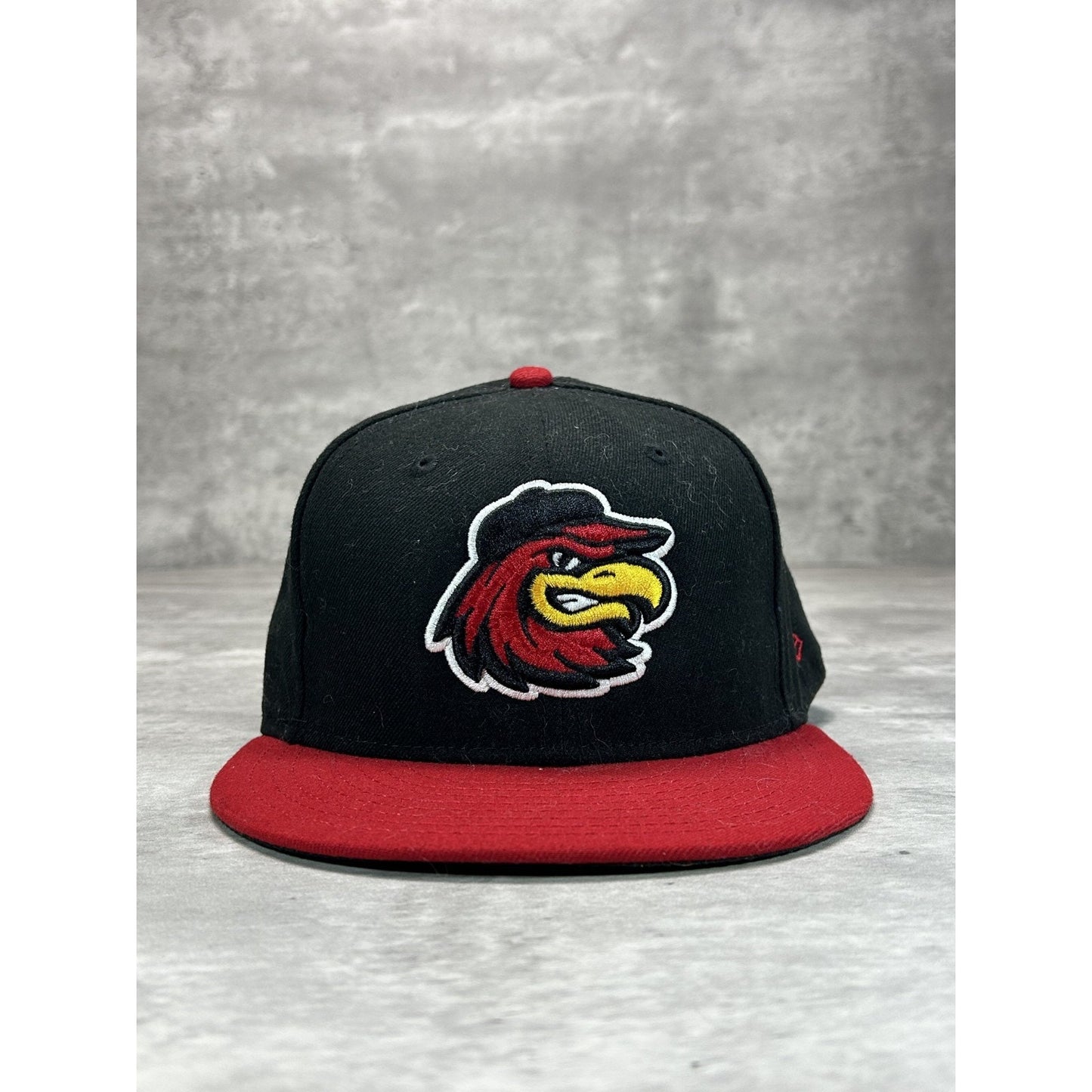 Rochester Red Wings MiLB Embroidered Logo Baseball Fitted Hat 7 1/2 Black