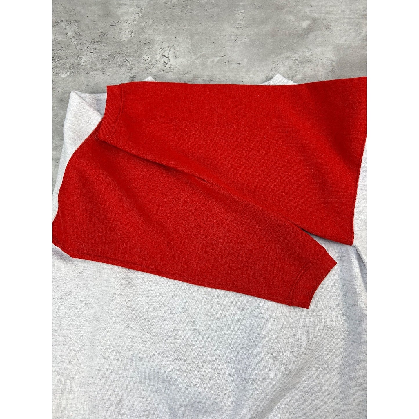 Vintage 90s Peanuts Snoopy Pilot Cartoon Character Graphic Sweatshirt Size Small