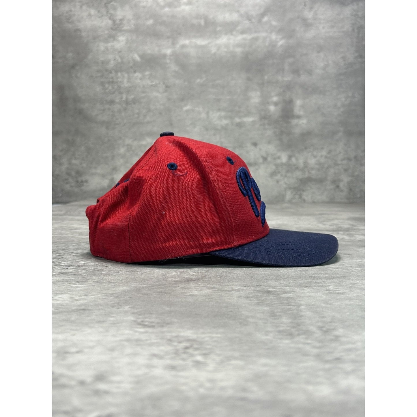Vintage 90s Disney Winnie The Pooh Embroidered Spellout Snapback Hat OSFA
