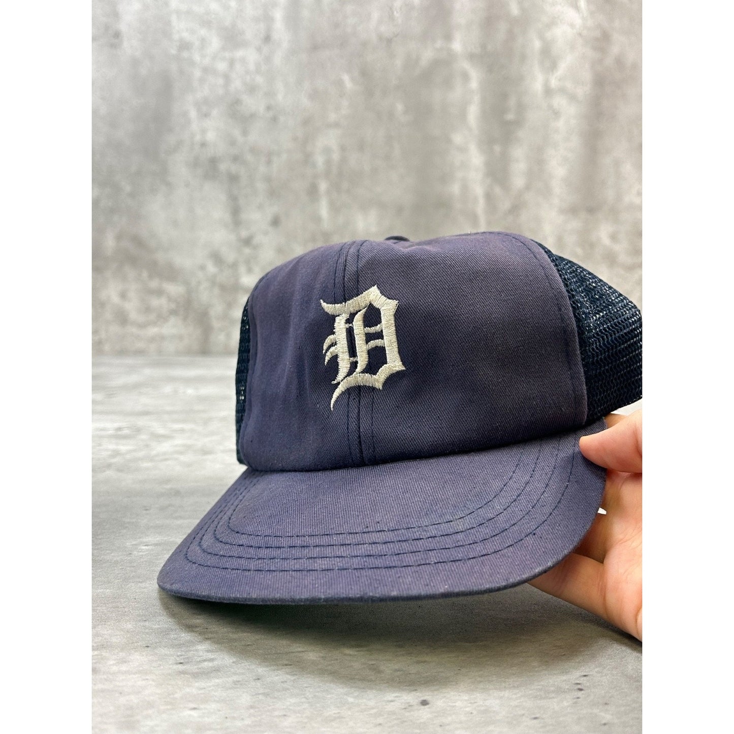 Vintage 80s/90s Detroit Tigers MLB Embroidered Logo Trucker Snapback Hat OSFA