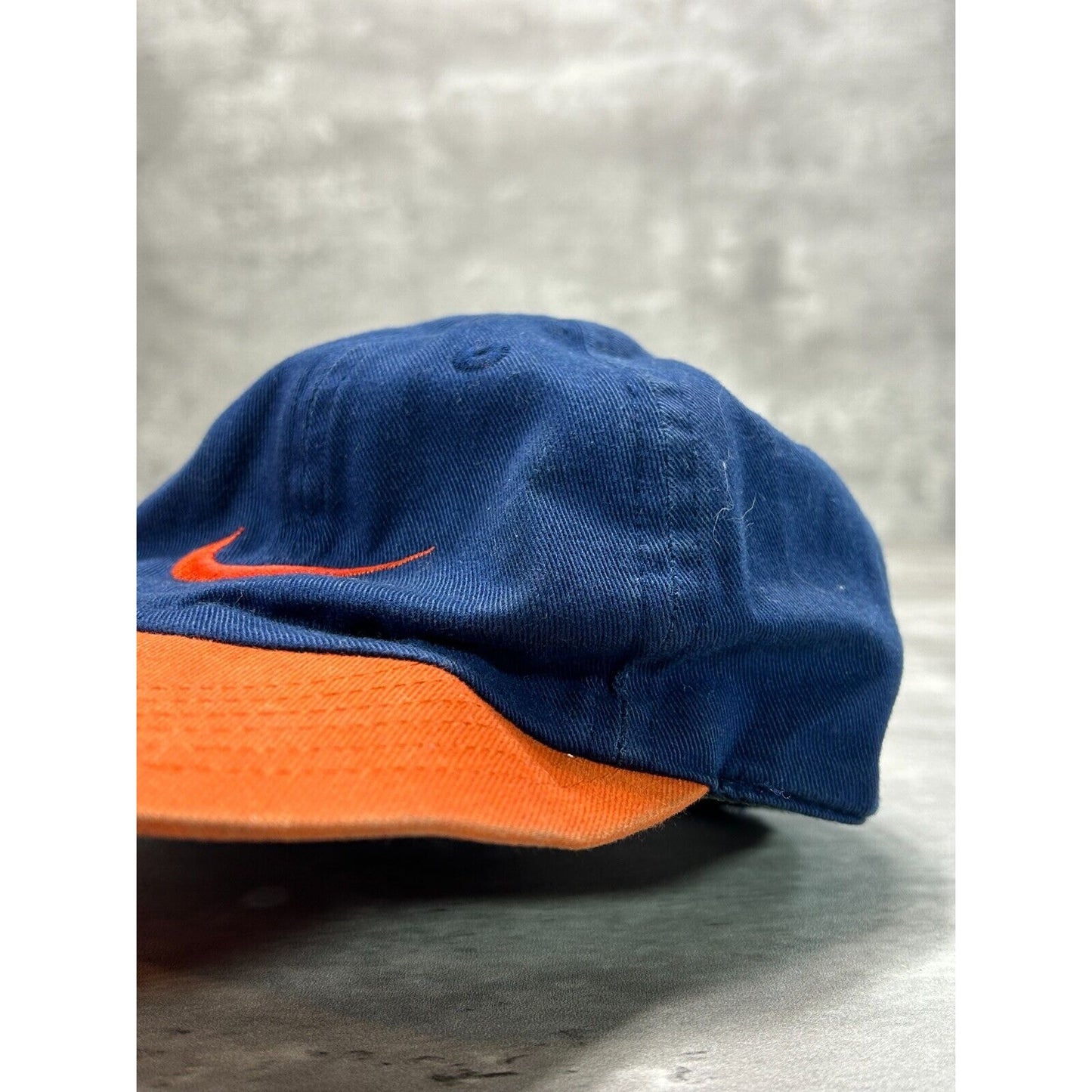 Vintage Nike Embroidered Swoosh Two Tone YOUTH Snapback Hat OSFA