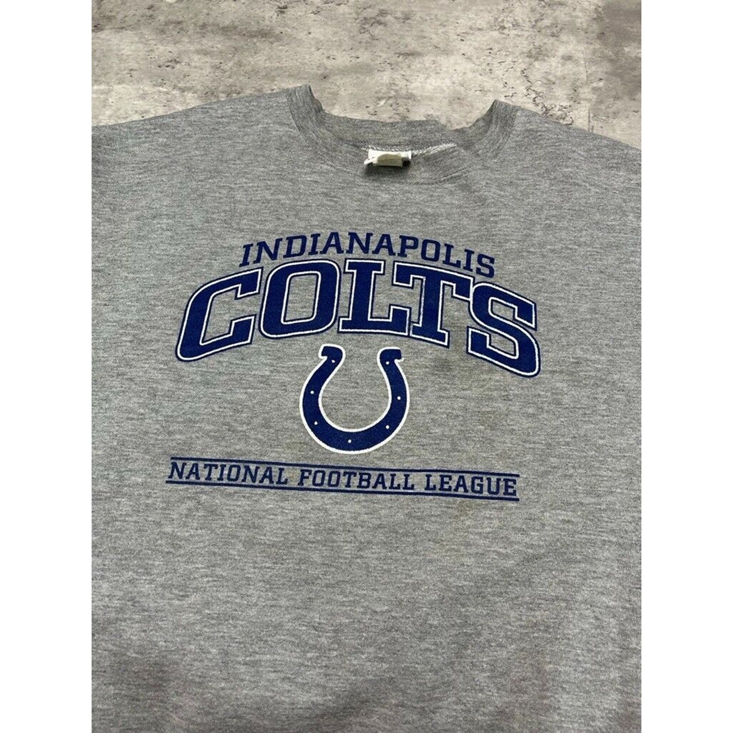 Indianapolis Colts NFL Graphic Spell Out Crewneck Sweatshirt Size Large Gray