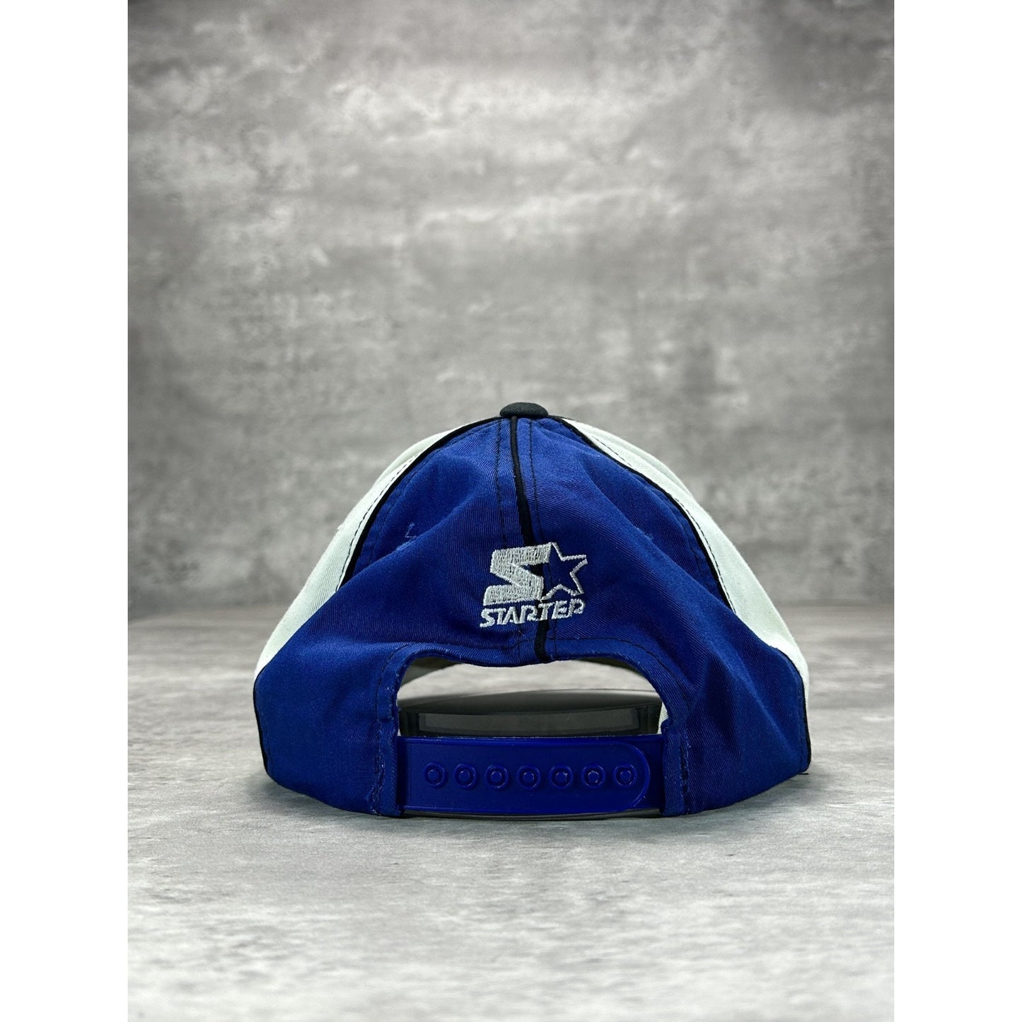Vintage 90s Tampa Bay Lightning NHL Starter Embroidered Hockey Snapback Hat OSFA