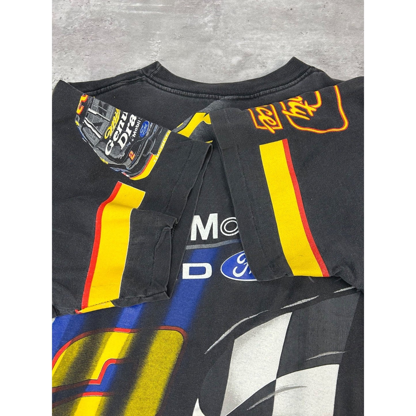 Vintage 90s Rusty Wallace #2 Nascar All Over Print Racing T-Shirt Size Medium