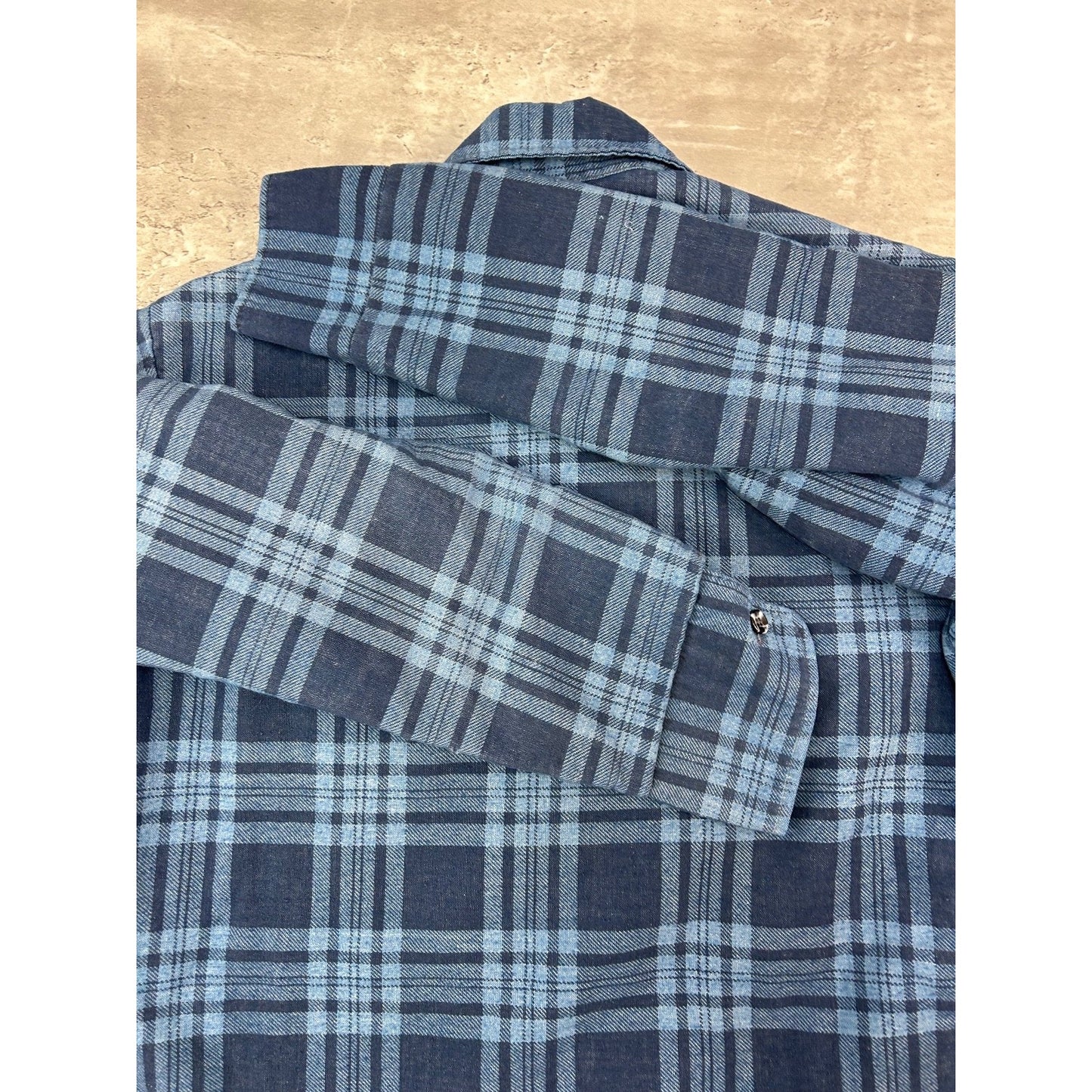 Vintage 80s/90s Insulated Plaid Long Sleeve Button Up Shirt Size Medium