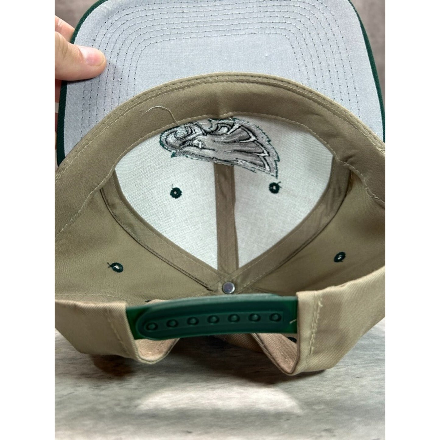 Vintage 90s Philadelphia Eagles NFL Embroidered Logo Football Snapback Hat OSFA
