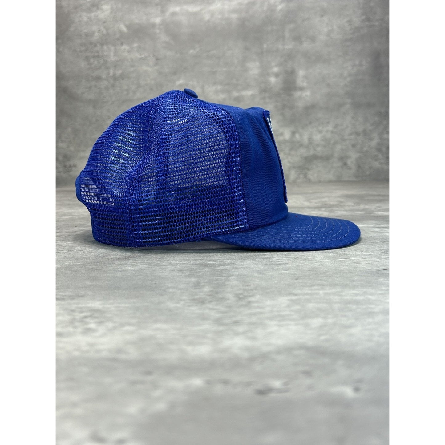Vintage 80s/90s Labatt Fishing Embroidered Patch Snapback Hat OSFA Blue
