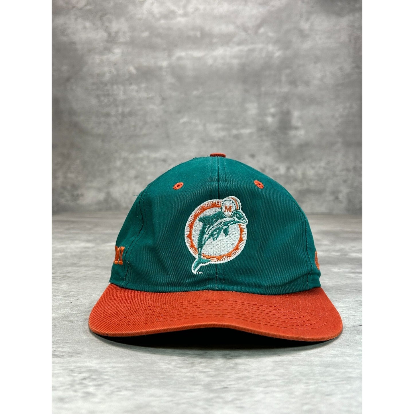 Vintage 90s Miami Dolphins NFL Embroidered Logo Football Snapback Hat OSFA