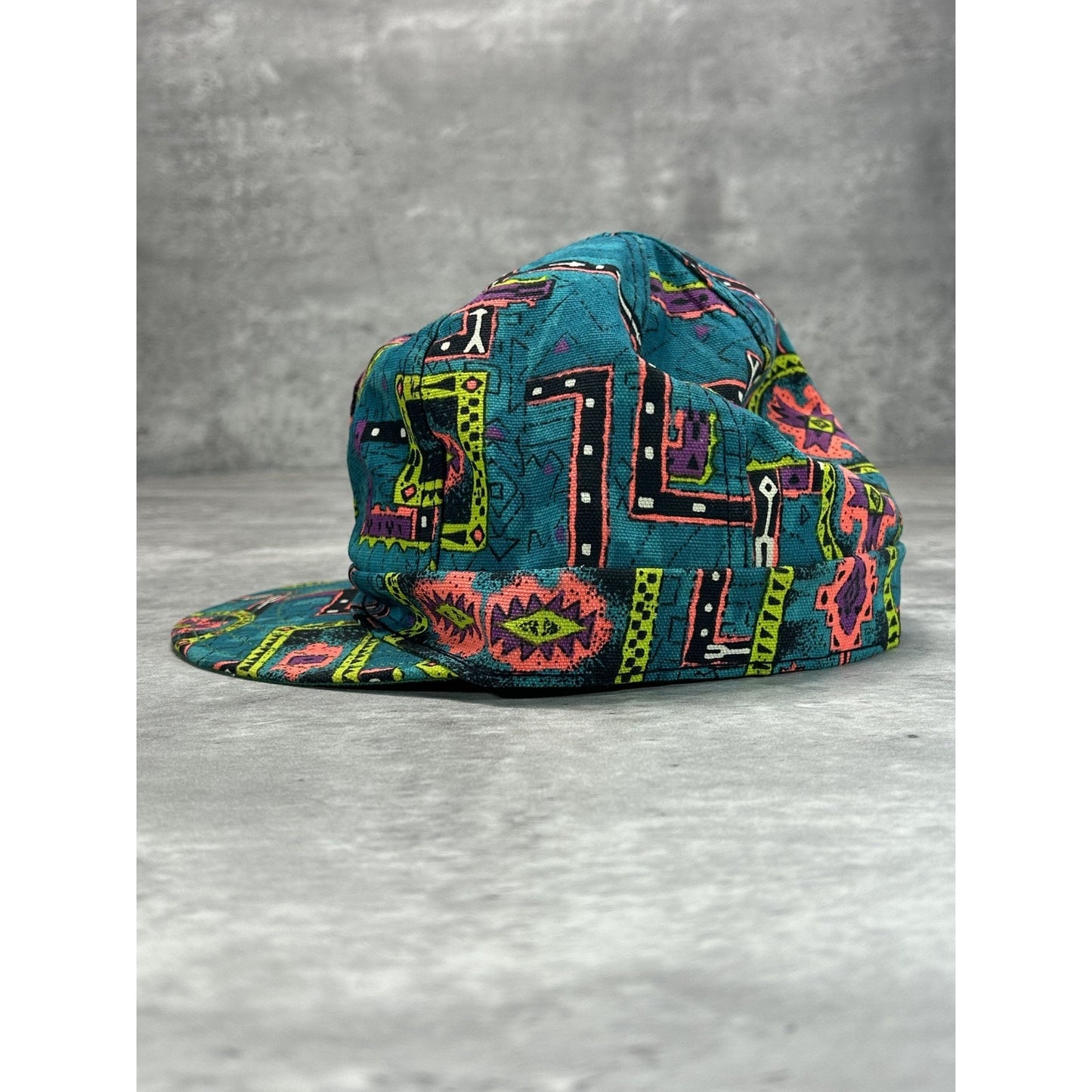 Vintage 80s/90s Surf Style Abstract Patterned Print Fitted Hat Size 7 1/2