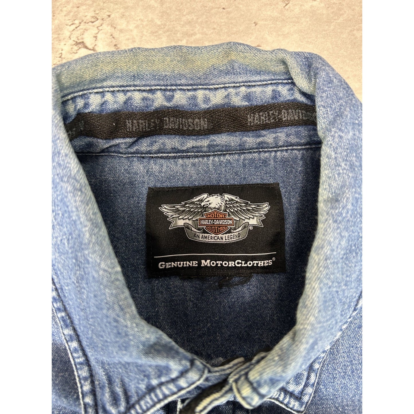 Vintage Y2K Harley Davidson Graphic Logo Denim Button Up Shirt Size Large Blue