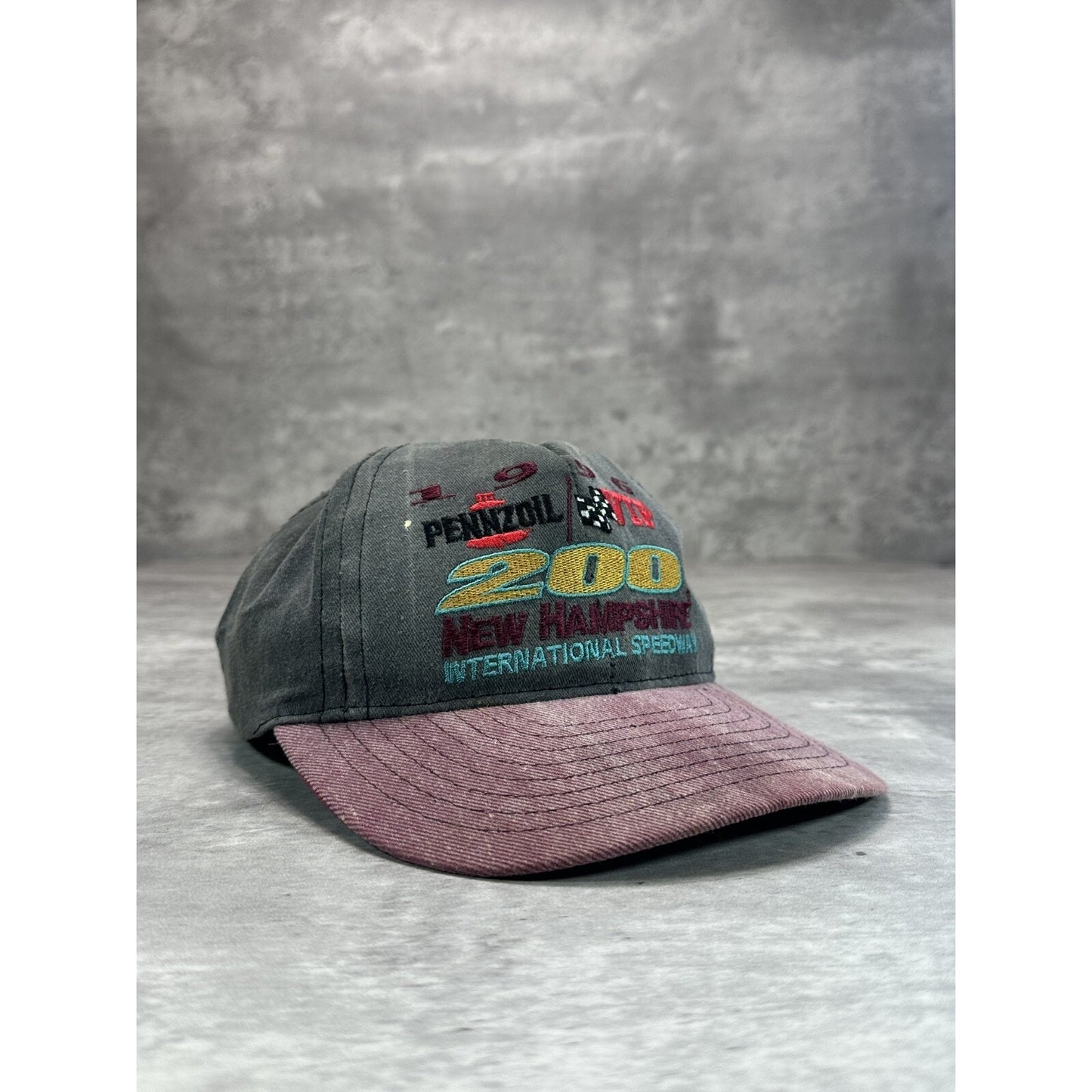 Vintage 1996 Penzoil New Hampshire International Speedway Snapback Hat OSFA