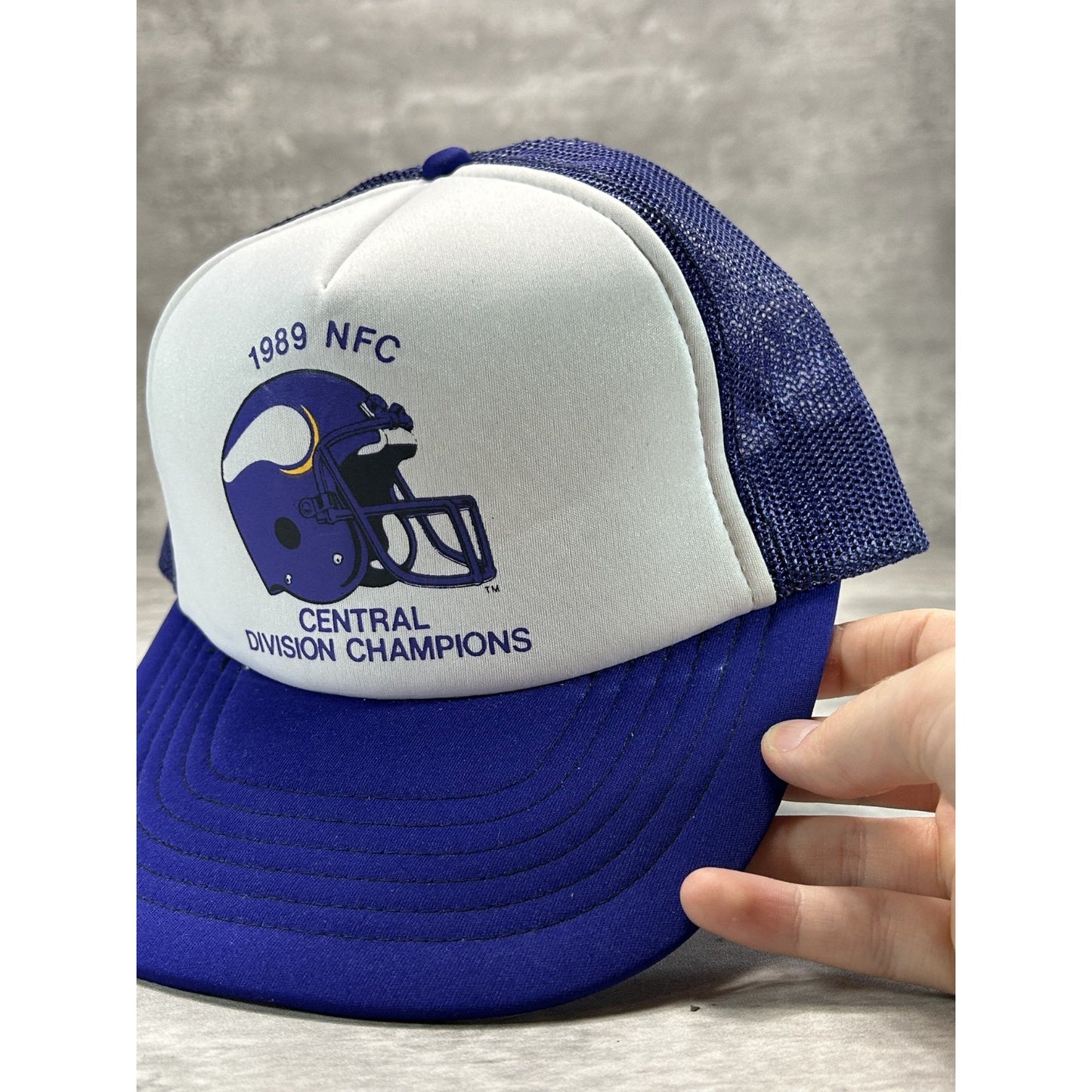 Vintage 1989 Minnesota Vikings NFL NFC Division Champs Trucker Snapback Hat OSFA