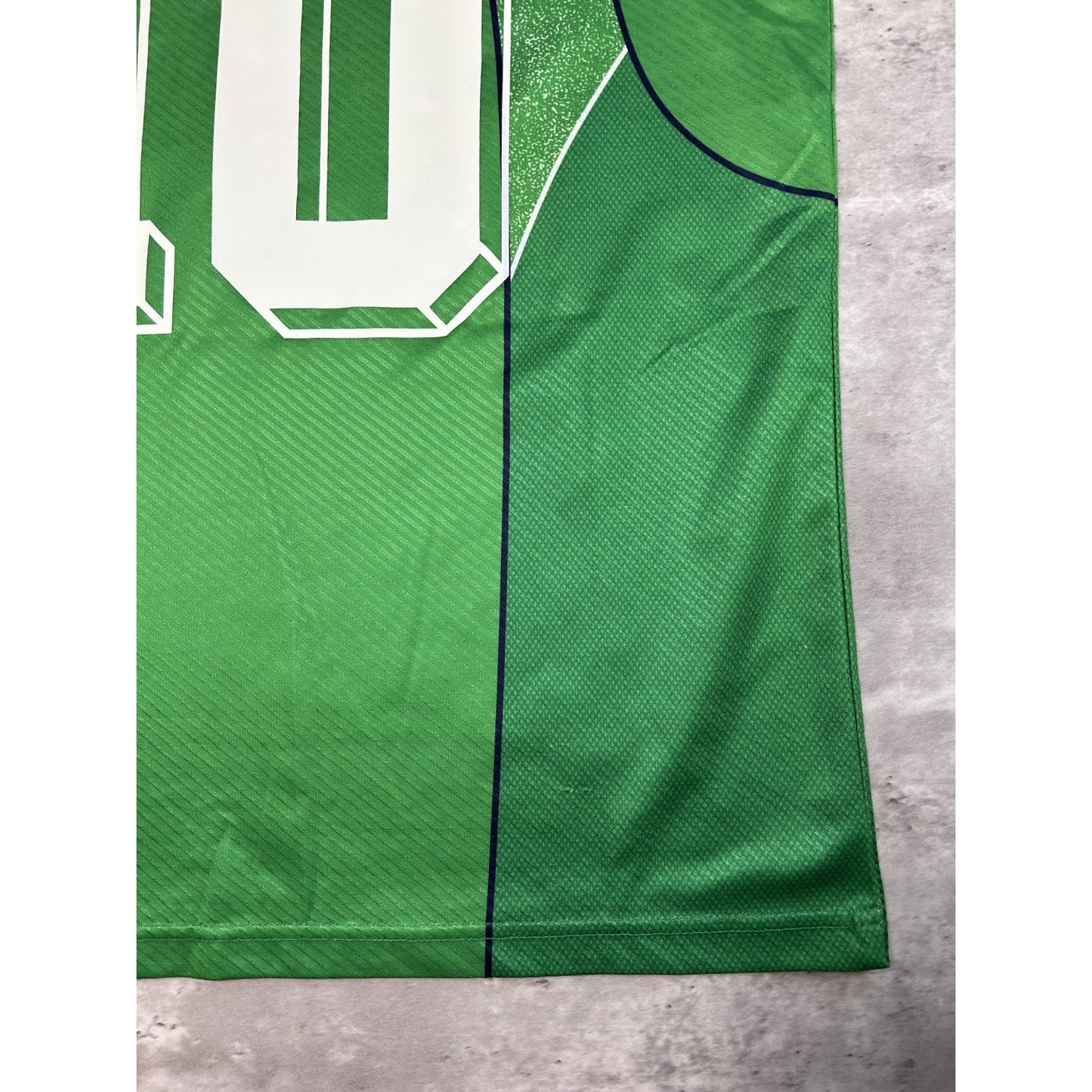 Vintage 90s Robbie Keane #10 Ireland Umbro Soccer Jersey Size Medium Green