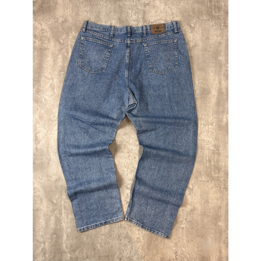 Vintage Wrangler Authentic Jeans Medium Wash Denim Pants Size 42