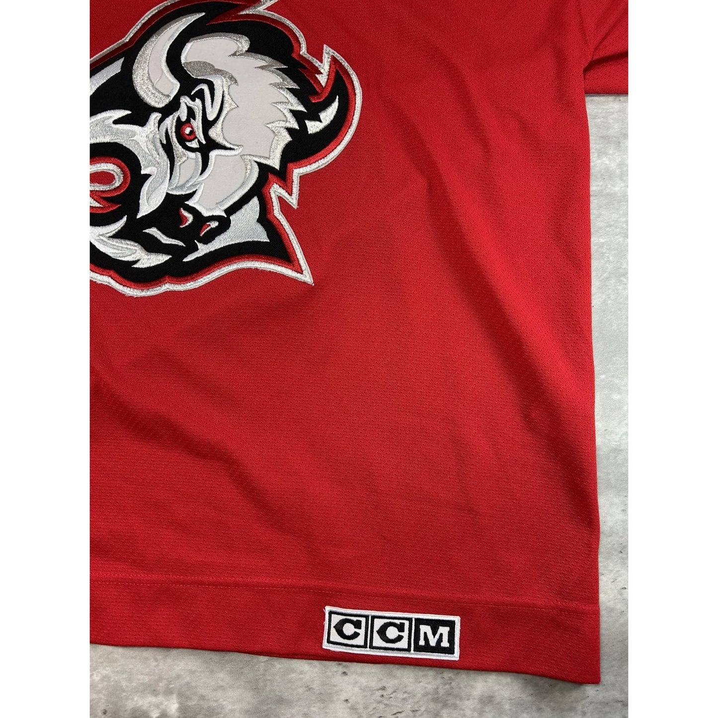 Vintage 90s Buffalo Sabres NHL Goat Head Practice CCM Hockey Jersey Size XL