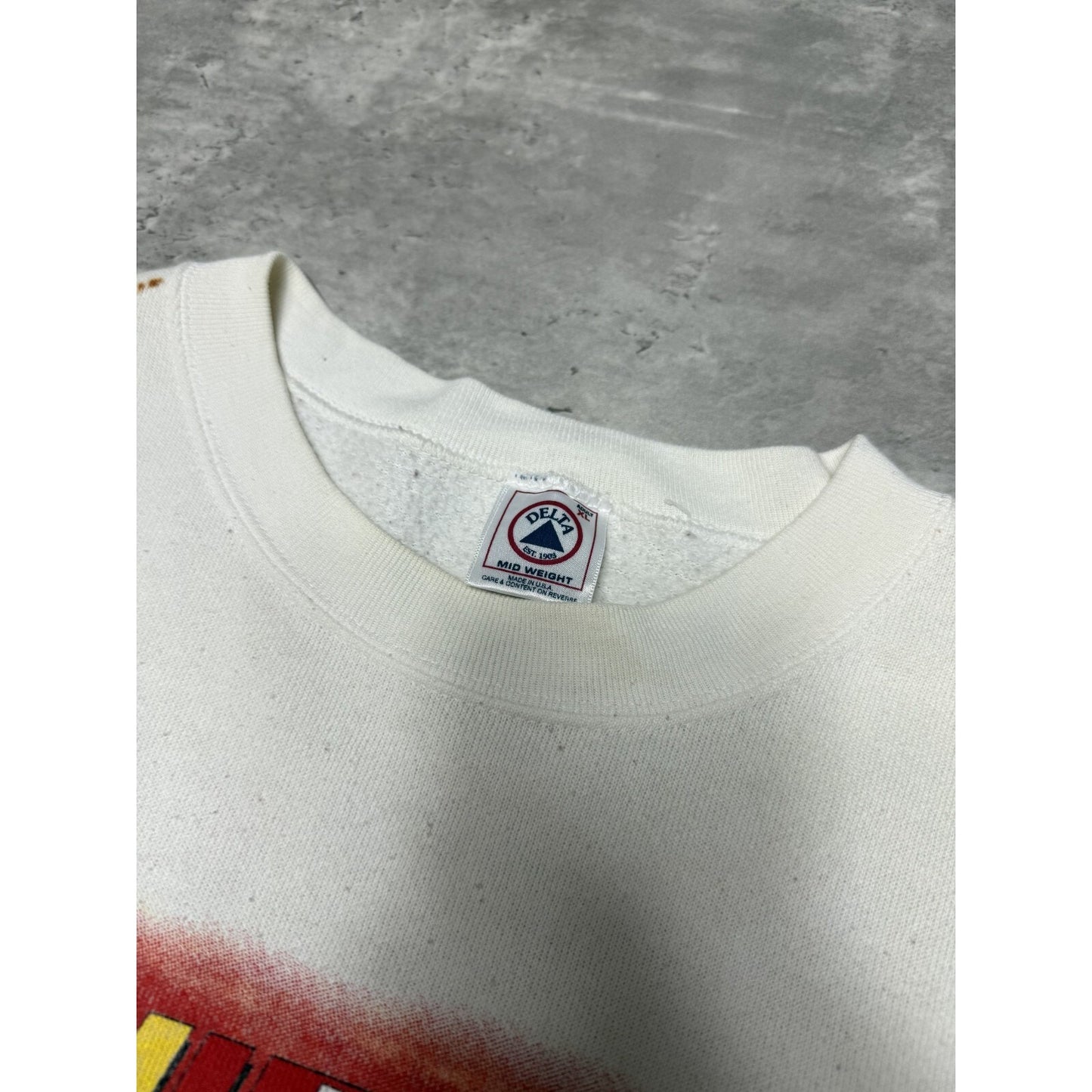 Vintage 1998 Nascar Rolling On Tour Big Graphic Sweatshirt Size XL White