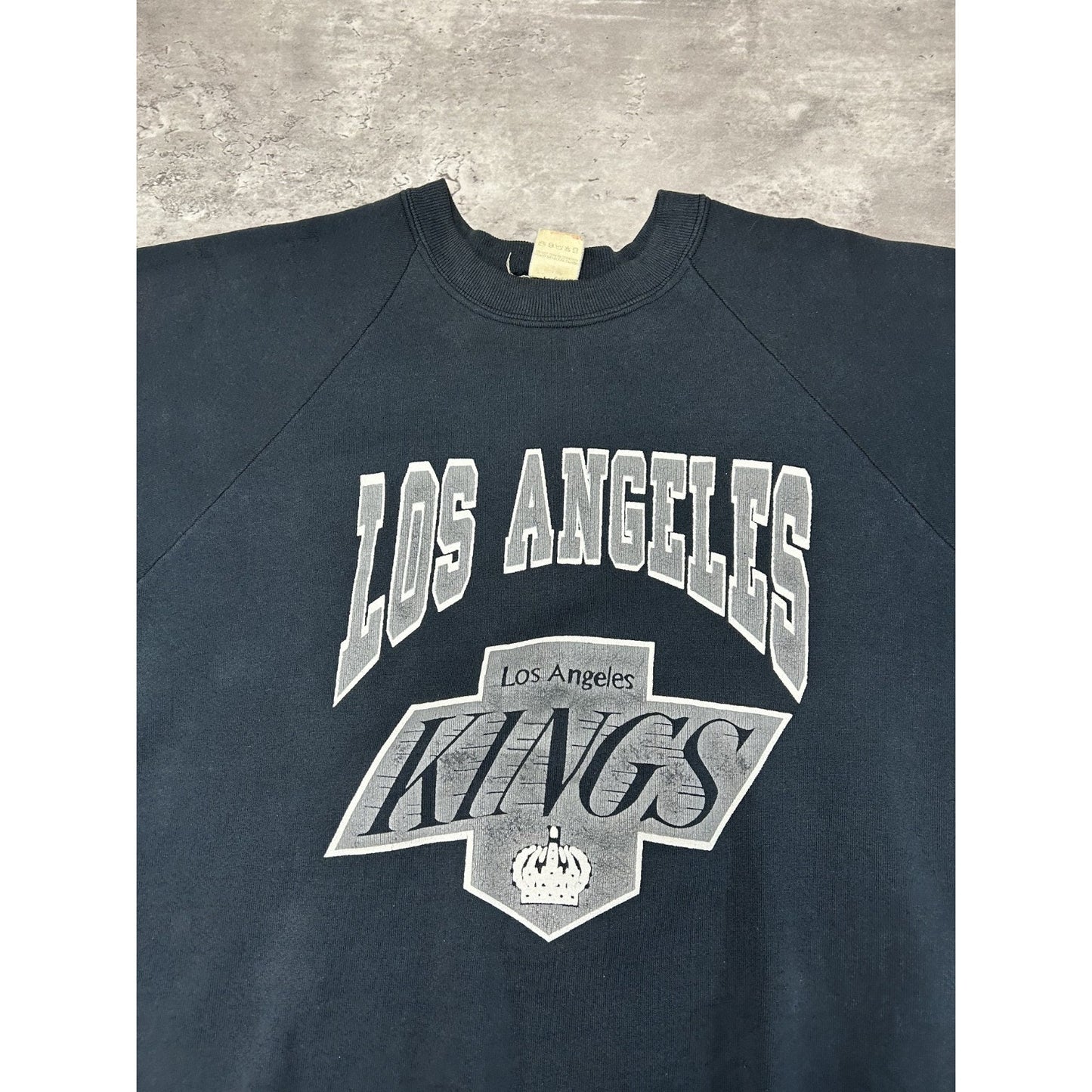 Vintage 90s Los Angeles Kings NHL Graphic Spellout Logo Sweatshirt Size XL