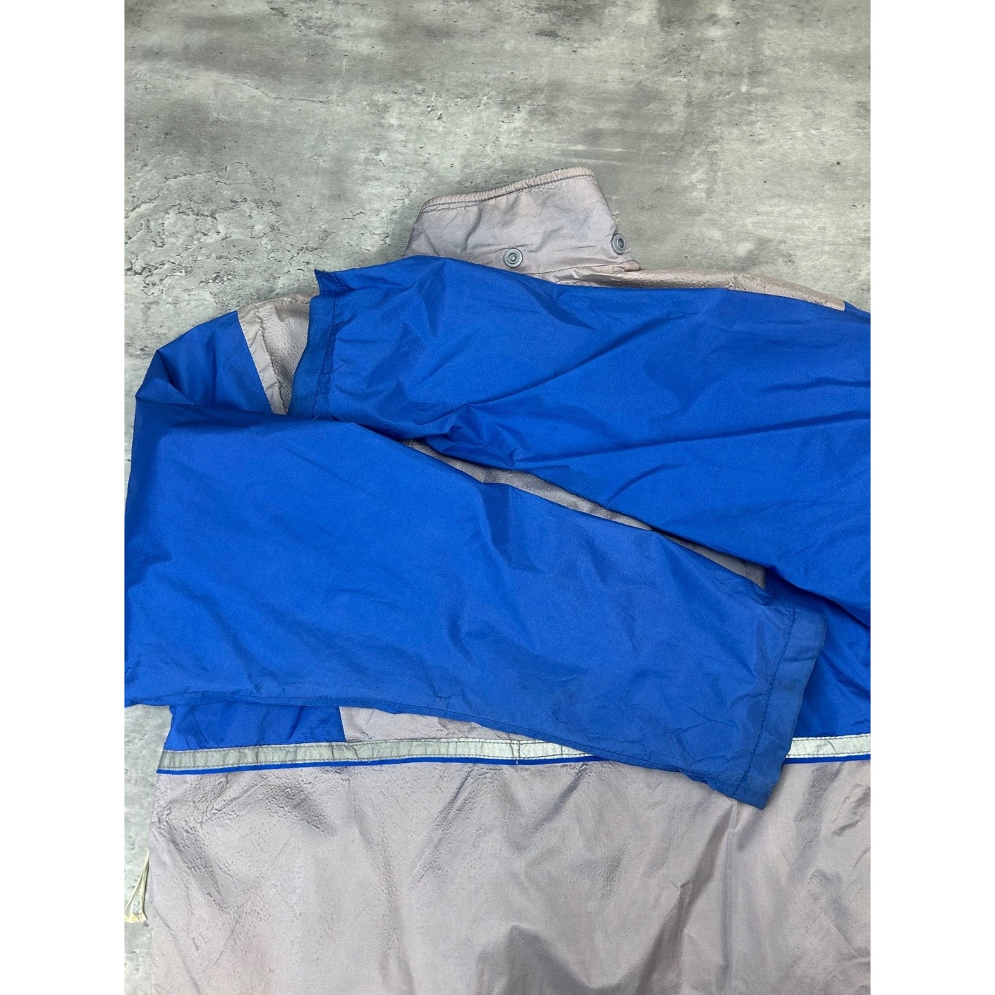 Vintage 80s/90s Nike Two Tone Full Zip Nylon Windbreaker Jacket Size Medium