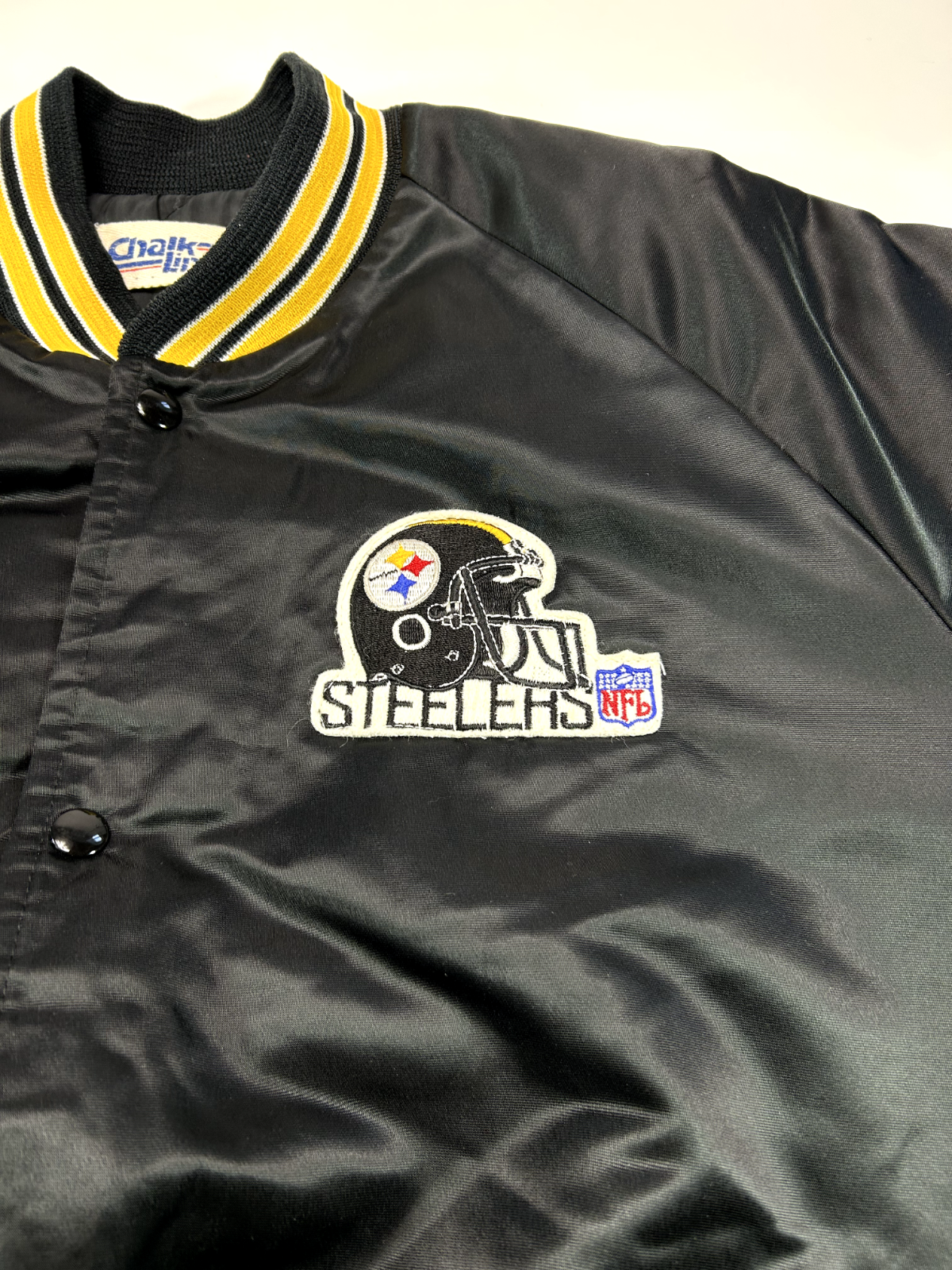 Vintage 80s Pittsburgh Steelers NFL Satin Chalk Line Bomber Jacket Size XL Black