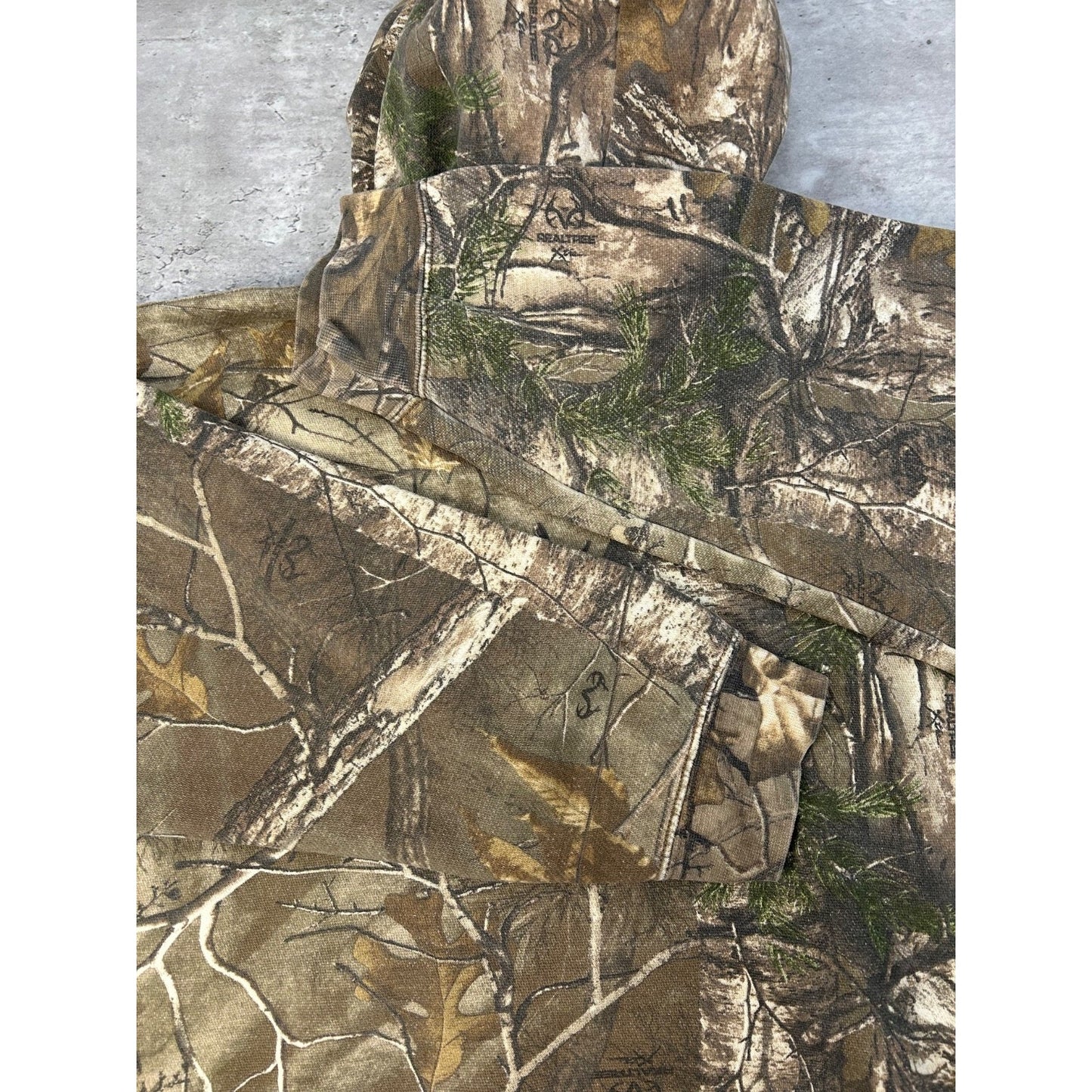Vintage Realtree Xtra Tree Camo Hooded Hunting Sweatshirt Size Large