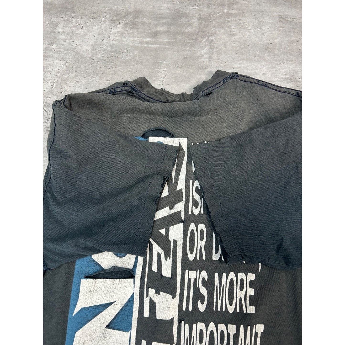 Vintage Y2K No Fear Life Isn't Winning Graphic Slogan T-Shirt Size Large Black