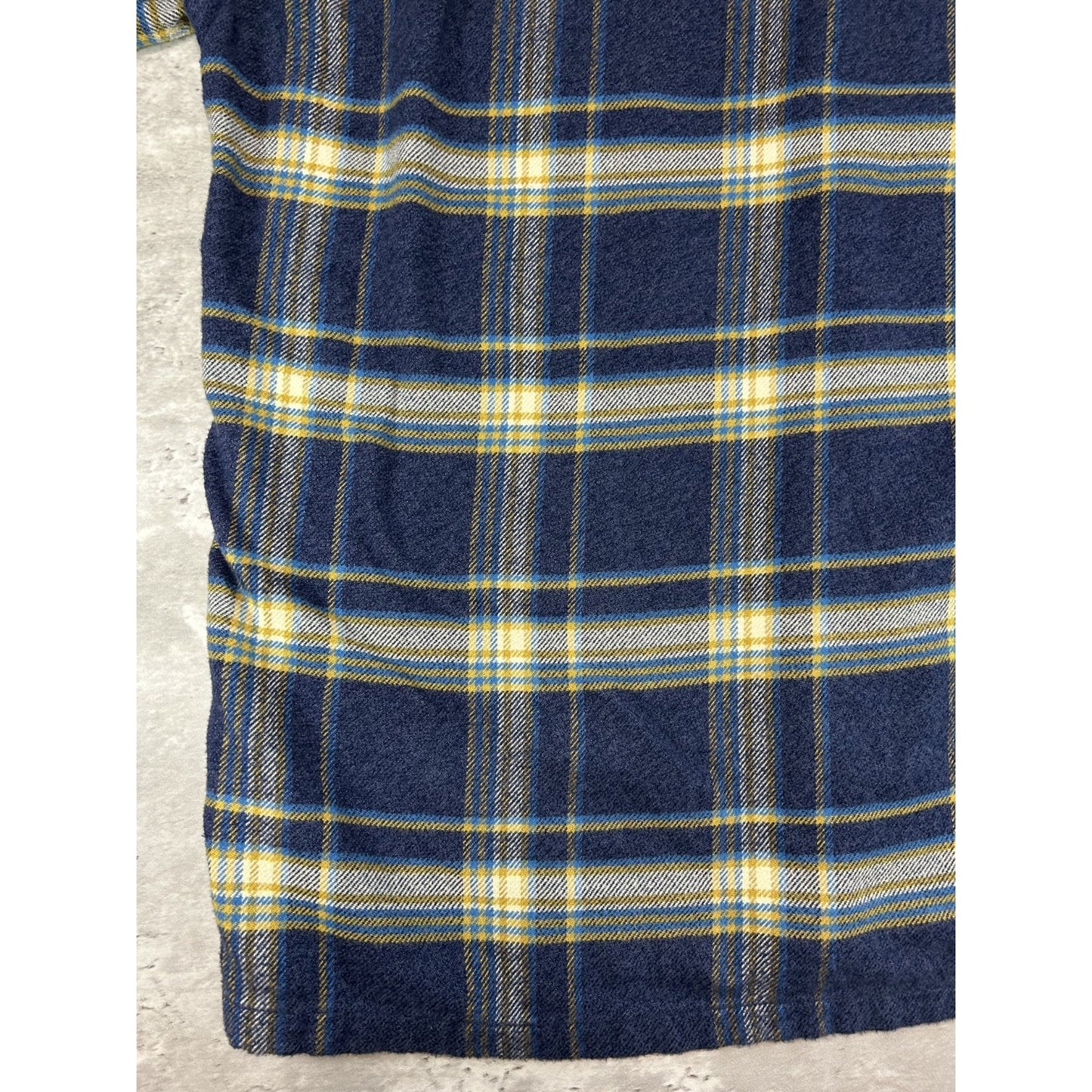 Patagonia Plaid Print Double Pocket Long Sleeve Button Up Shirt Size Medium