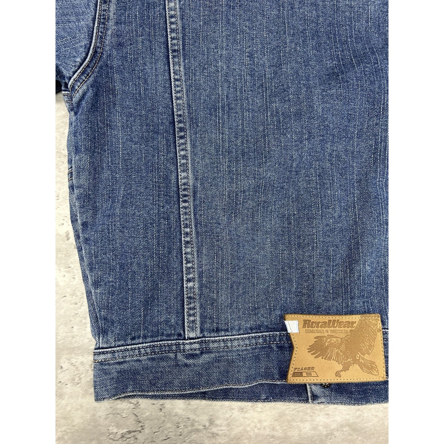 Vintage Y2K Rocawear Denim Goods Medium Wash Trucker Jacket Size XS