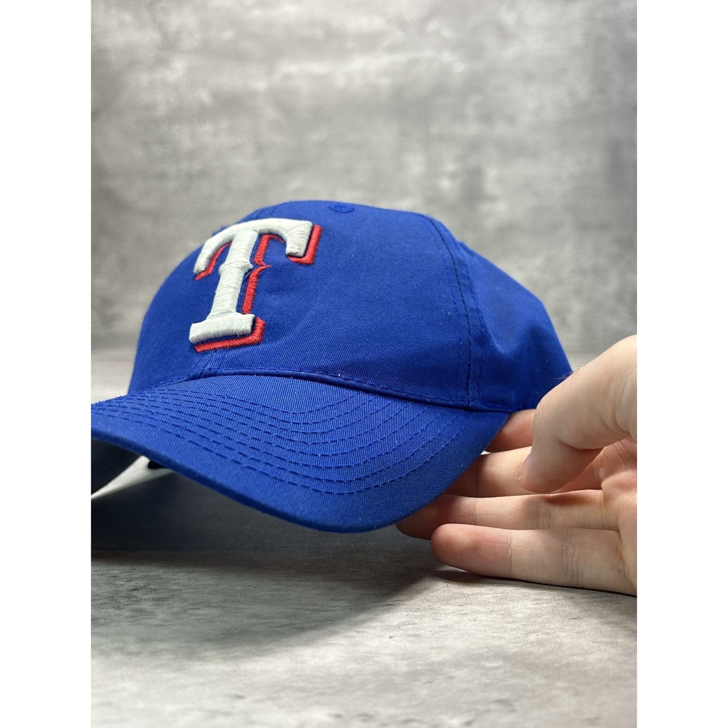 Vintage 90s Texas Rangers MLB Embroidered Logo Baseball Snapback Hat OSFA S/M