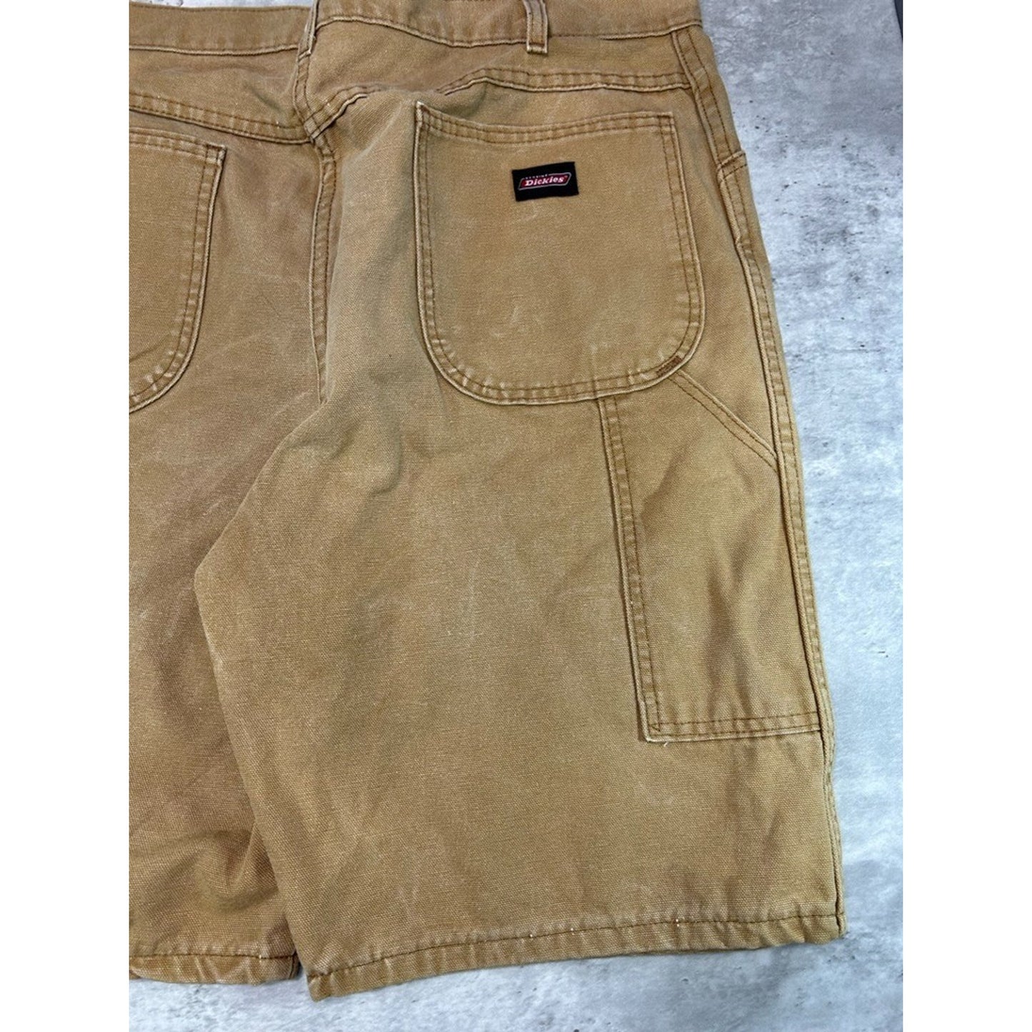 Vintage Dickies Canvas Workwear Carpenter Shorts Size 38 Beige