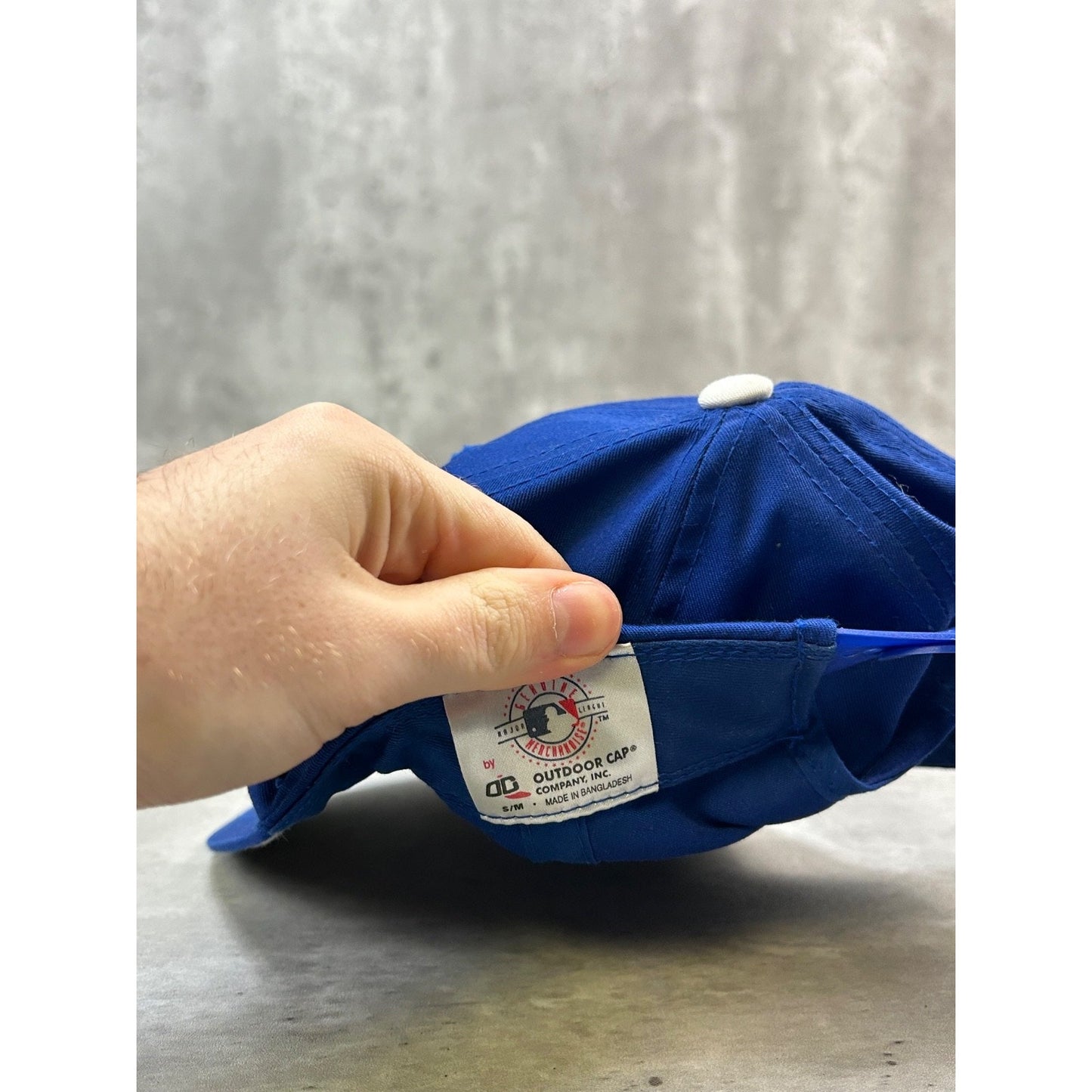 Vintage 90s Kansas City Royals MLB Embroidered Logo Baseball Snapback Hat OSFA