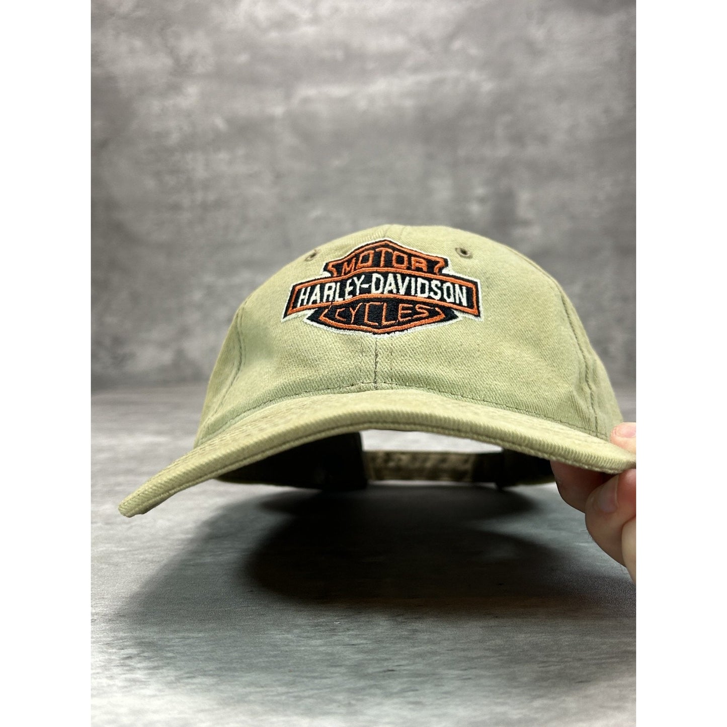 Vintage Harley Davidson Motorcycles Embroidered Logo Strapback Hat OSFA Beige