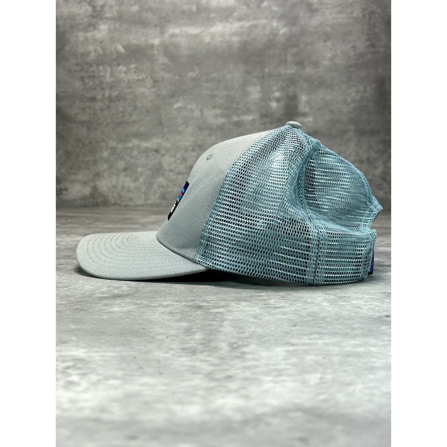 Patagonia Embroidered Patch Trucker Snapback Hat OSFA Gray/Blue