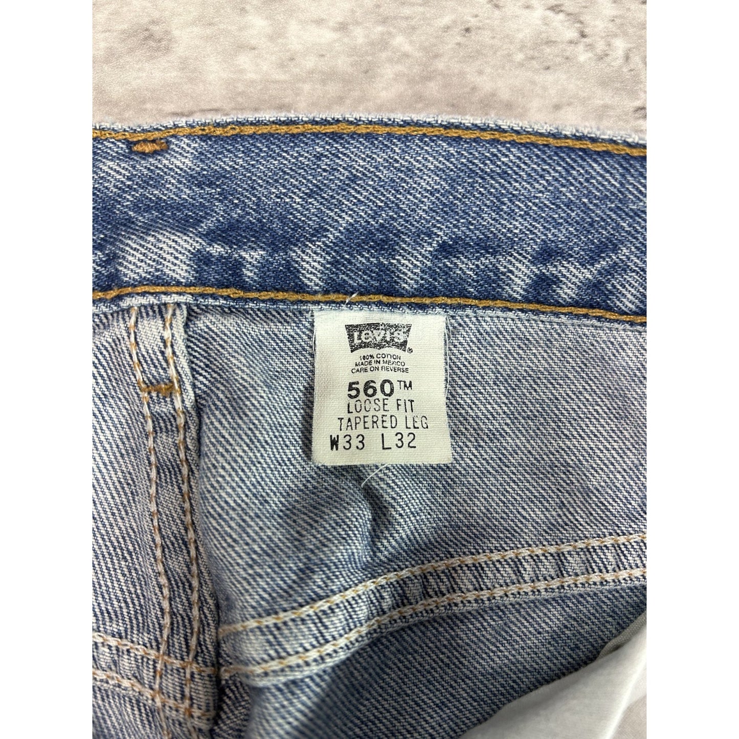 Vintage 90s Levis Red Tab 560 Light Wash Baggy Fit Denim Pants Size 32 Blue