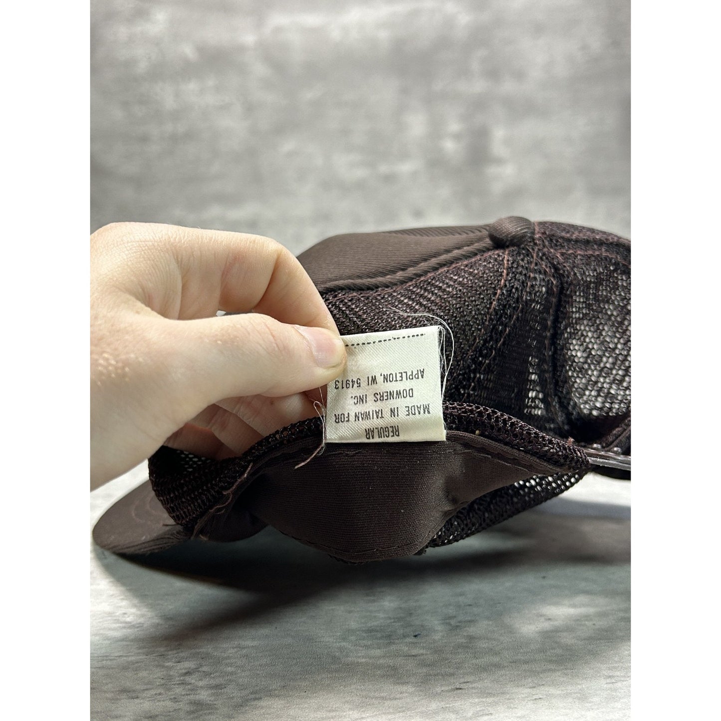 Vintage 80s/90s Wooden Nickel Saloon Embroidered Trucker Snapback Hat OSFA