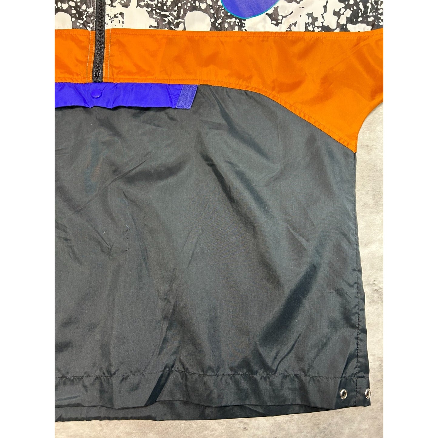 Vintage 80s/90s Nike Graphic Print 1/2 Zip Windbreaker Jacket Size Large