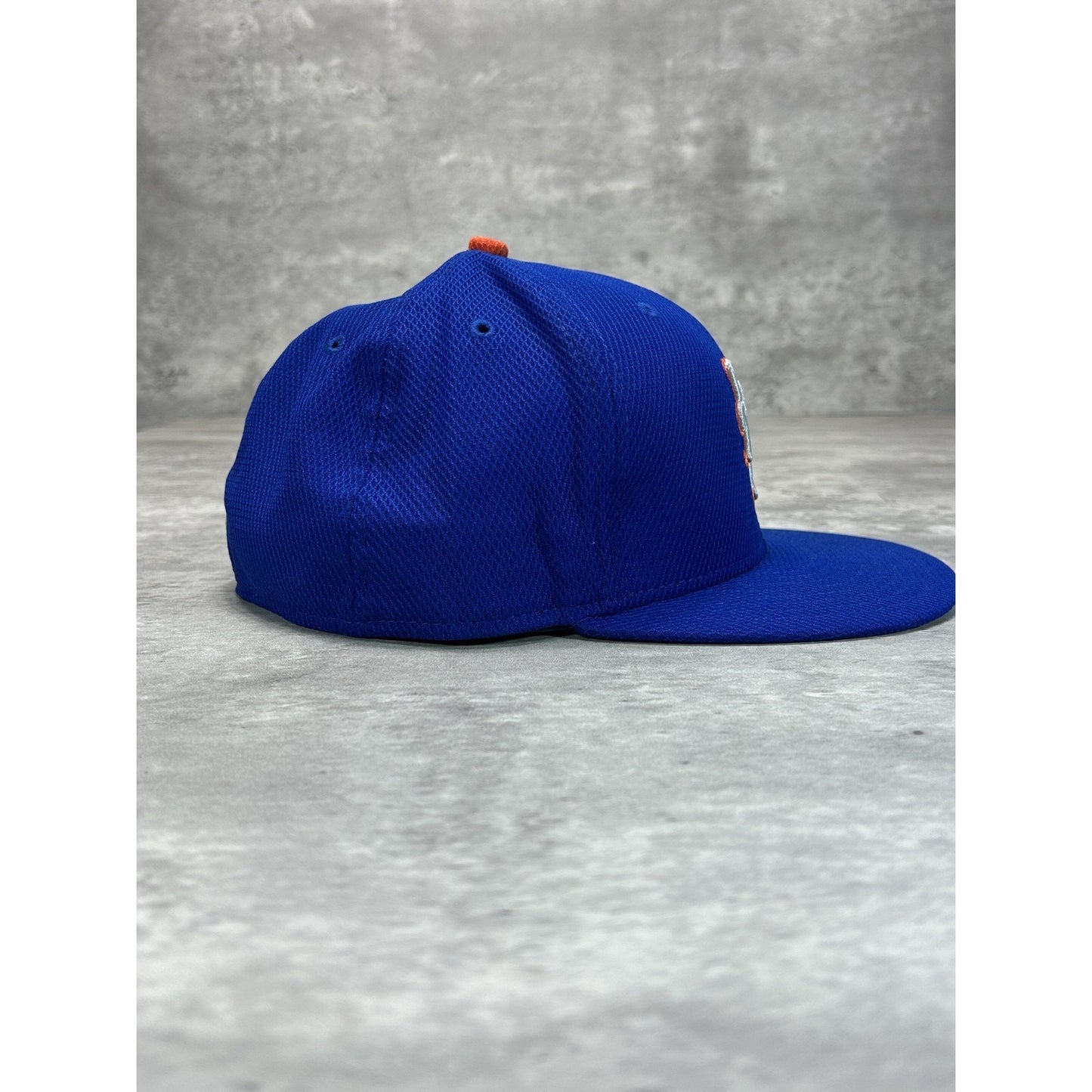 New York Mets MLB Embroidered Logo Baseball Fitted Hat 7 3/8 Blue