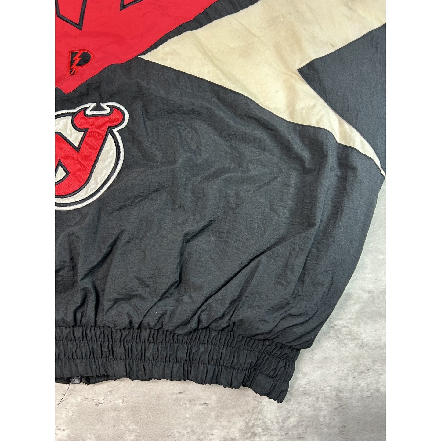 Vintage 90s New Jersey Devils NHL Embroidered Pro Player Insulated Jacket Sz XL