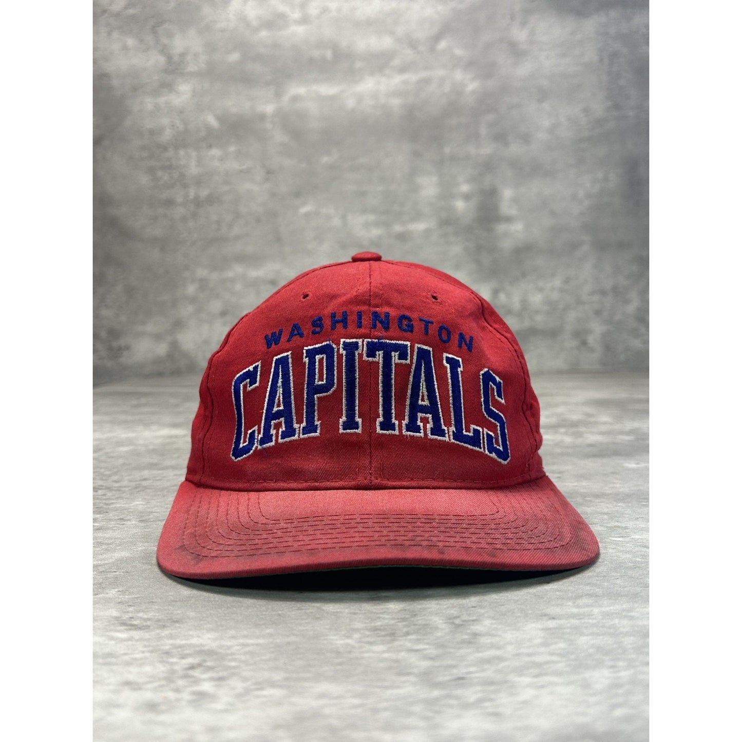 Vintage 90s Washington Capitals NHL Starter Arc Spellout Snapback Hat OSFA