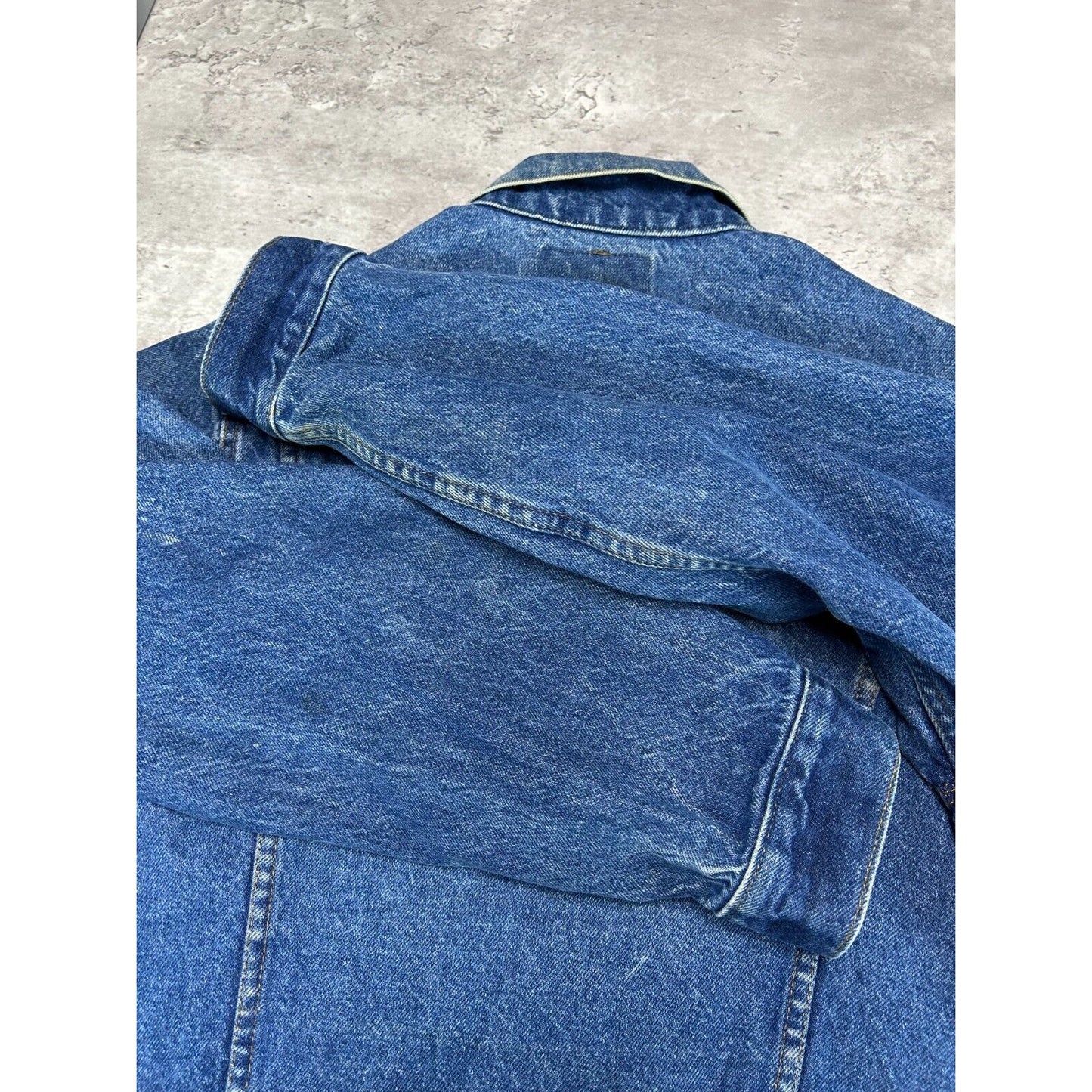 Vintage 80s/90s Levis Red Tab Dark Wash Denim Type 3 Trucker Jacket Size 42 S