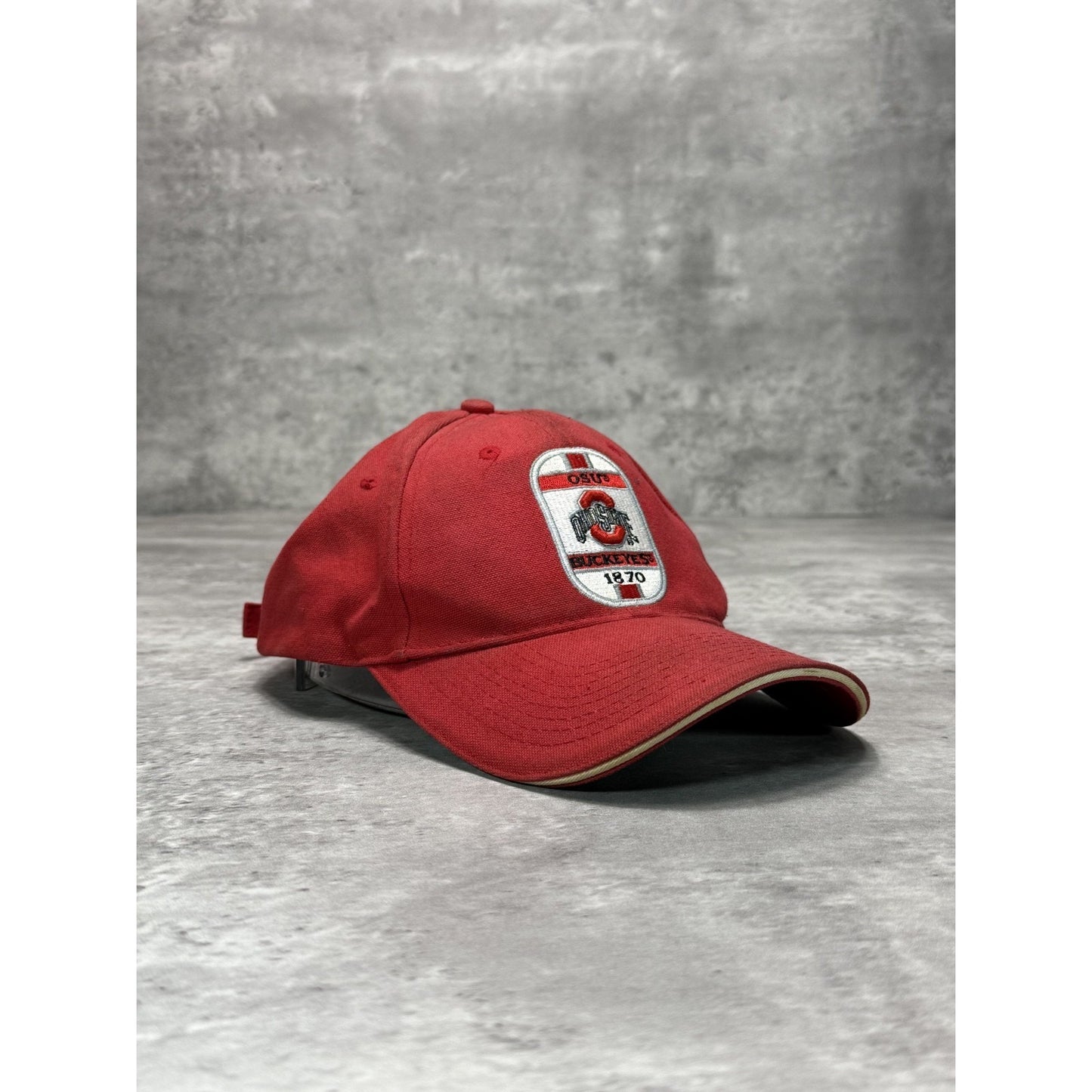 Vintage Ohio State Buckeyes NCAA Embroidered Logo Collegiate Strapback Hat OSFA