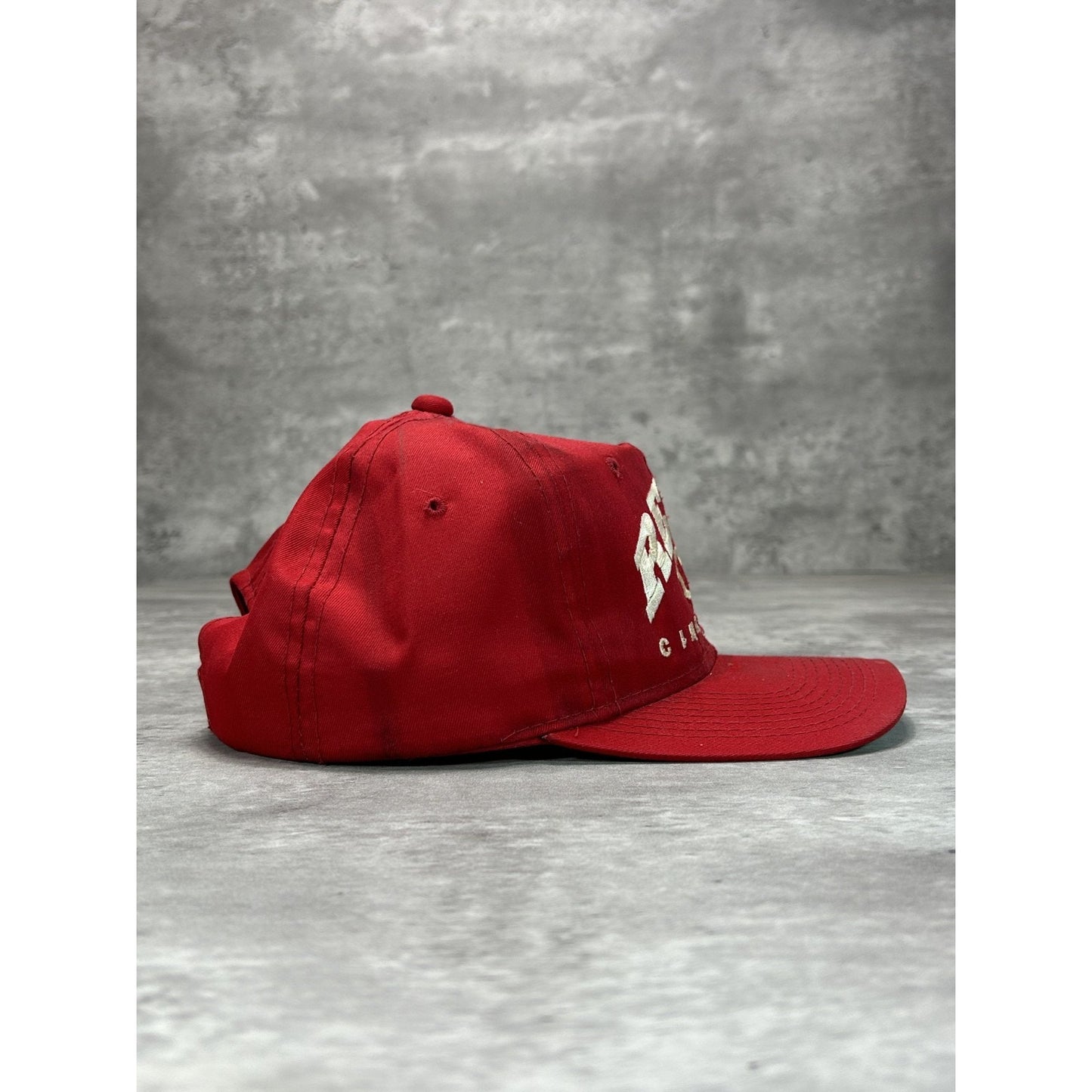 Vintage 90s Cincinnati Reds MLB Embroidered Logo Baseball Snapback Hat OSFA