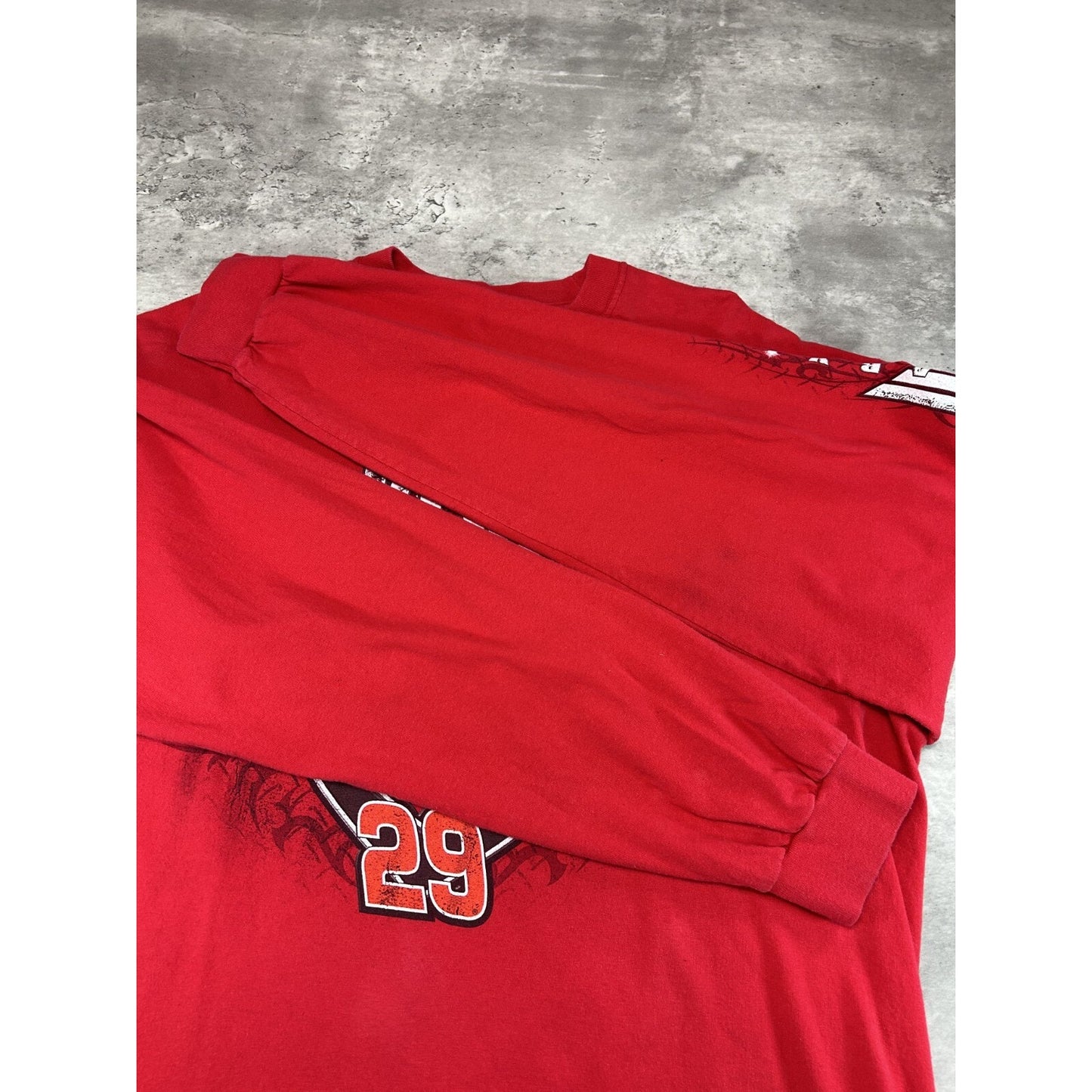 Kevin Harvick #29 Nascar Graphic Spell Out Long Sleeve T-Shirt Size XL Red