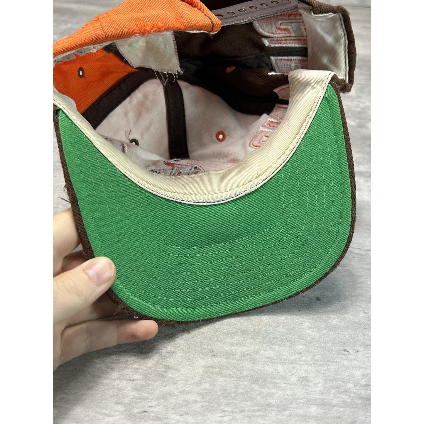 Vintage 90s Cleveland Browns NFL Embroidered Logo Two Tone Snapback Hat OSFA