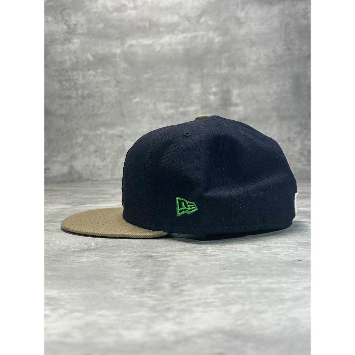 Rochester Hustlers MiLB Embroidered Logo Baseball Fitted Hat 7 1/2