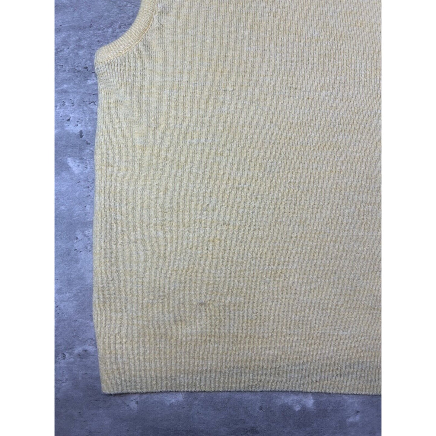 Vintage 1960s Drummond Pull Over Ribbed Knit Sweater Vest Size XL Yellow