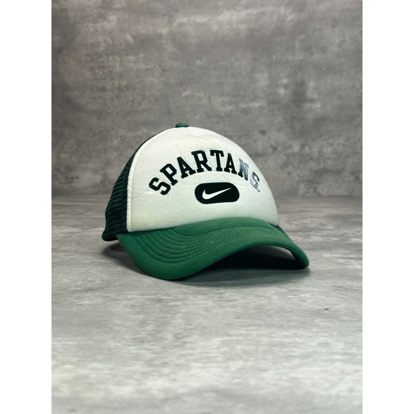 Vintage MIchigan State Spartans NCAA Nike Spellout Trucker Snapback Hat OSFA