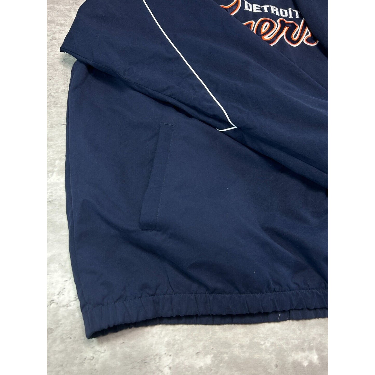 Detroit Tigers MLB Embroidered Spell Out Nylon Baseball Jacket Size Large