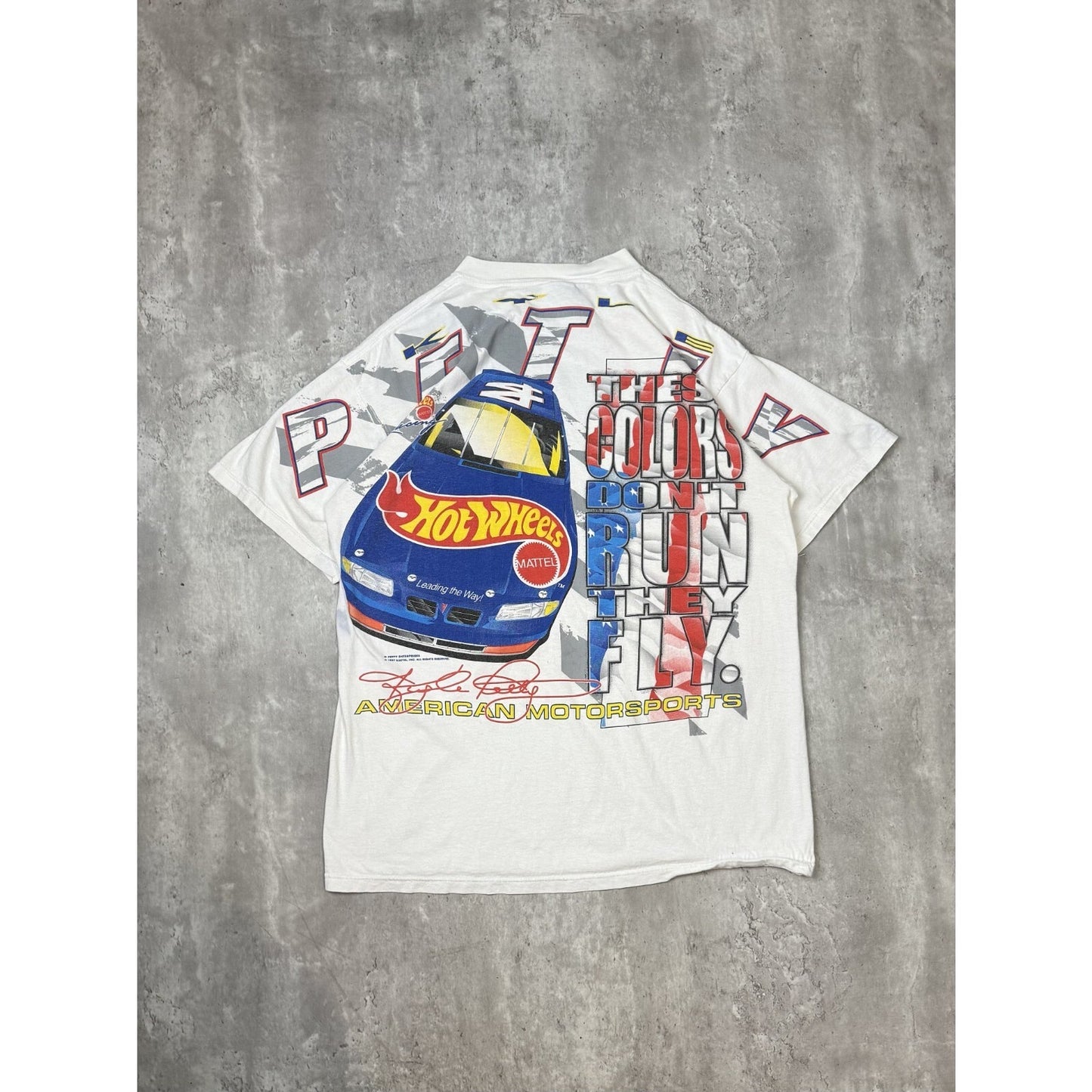 Vintage 1997 Kyle Petty #44 Nascar Spell Out Hot Wheels T-Shirt Size XL White